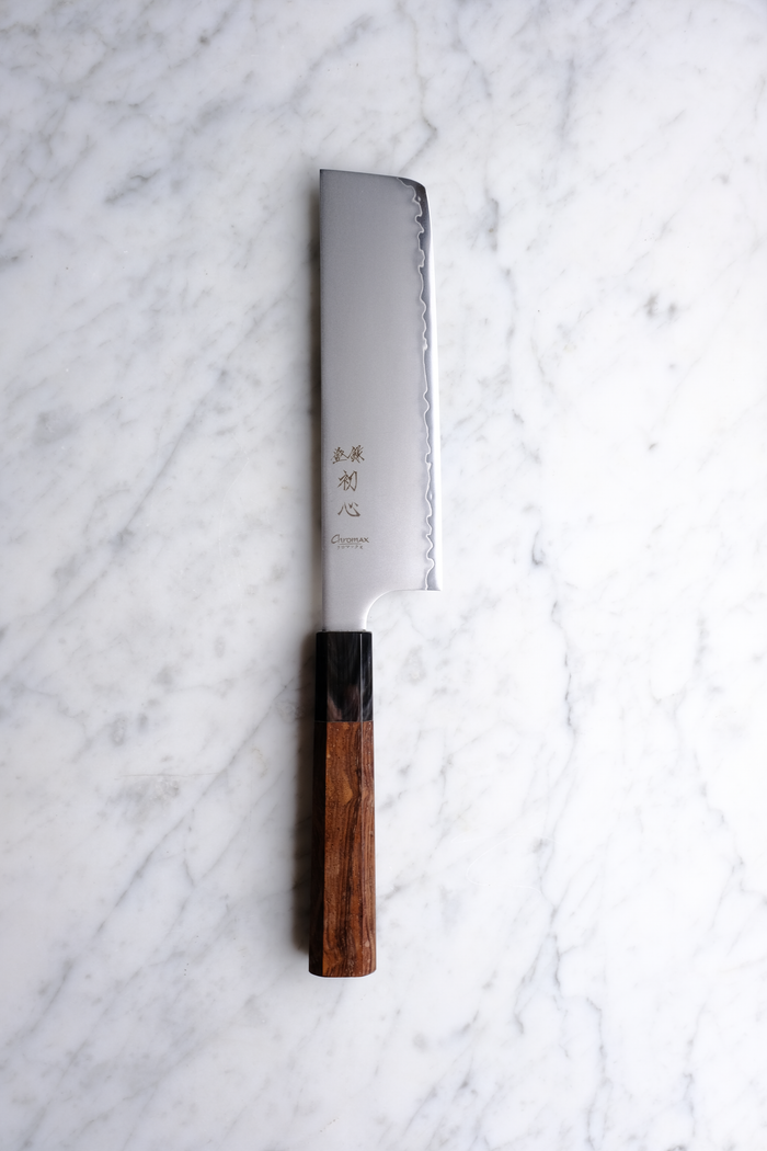 Hatsukokoro Chromax Walnut - 180 mm Nakiri